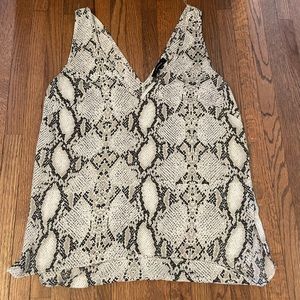 SNAKE SKIN SILT TANK